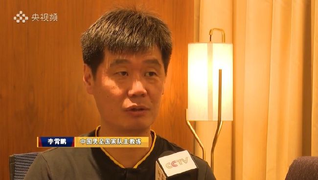 马尔基奥尼表示：“阿图尔成为了佛罗伦萨中场领袖？这让我们明白，对每一名球员来说，每个赛季都会不同、在每支球队效力都会不同。